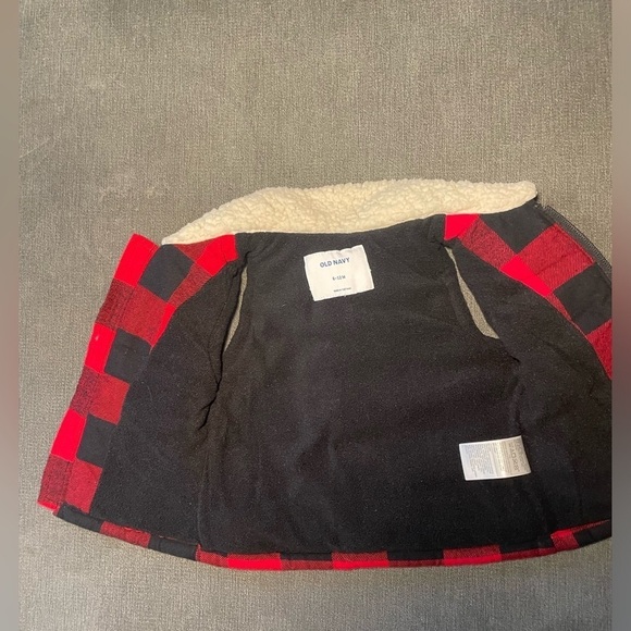 6-12mth Old Navy Vest - Picture 3 of 5